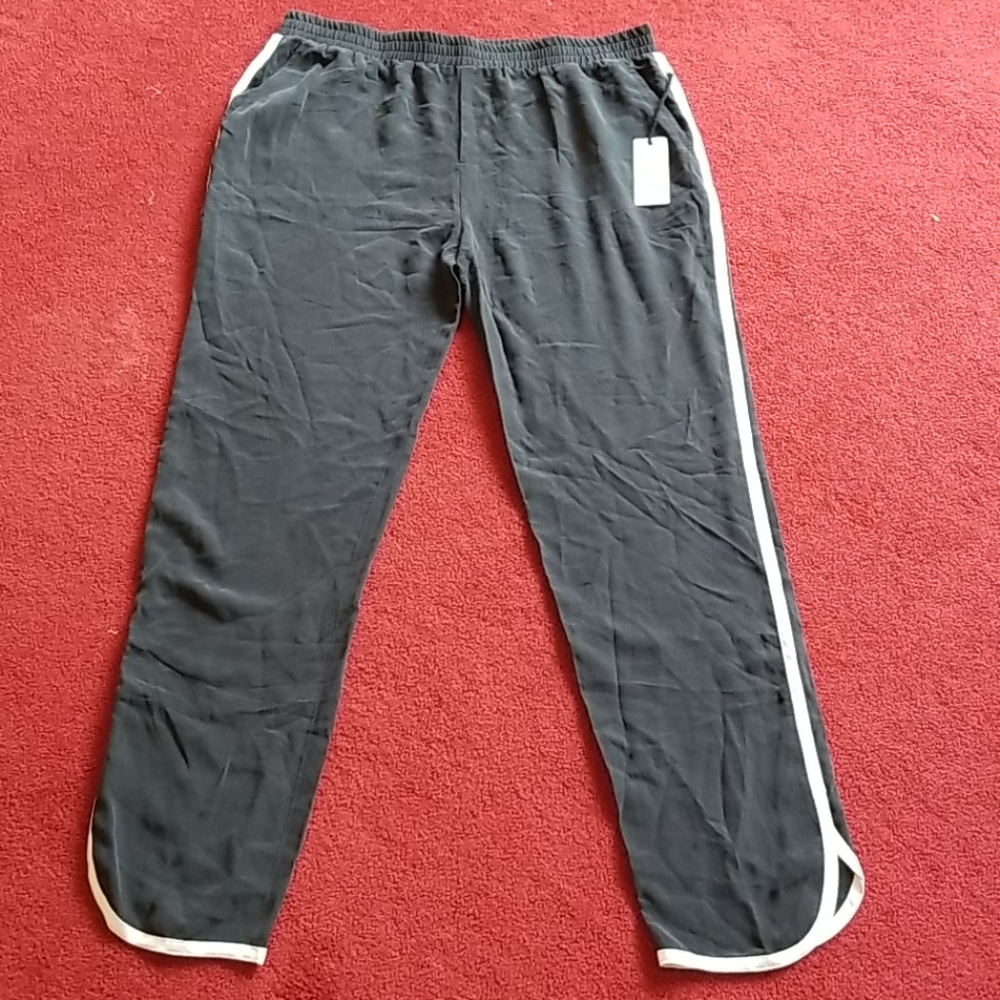 Lulu pant by brochu Walker